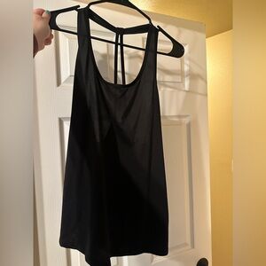 Old navy active tank. Size Large